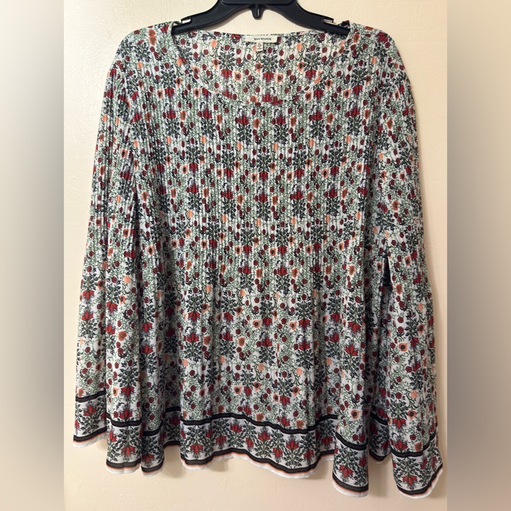 Max Studio Floral Blouse - Red, Black, White